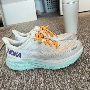 Selling Clinton’s Hokas!!!